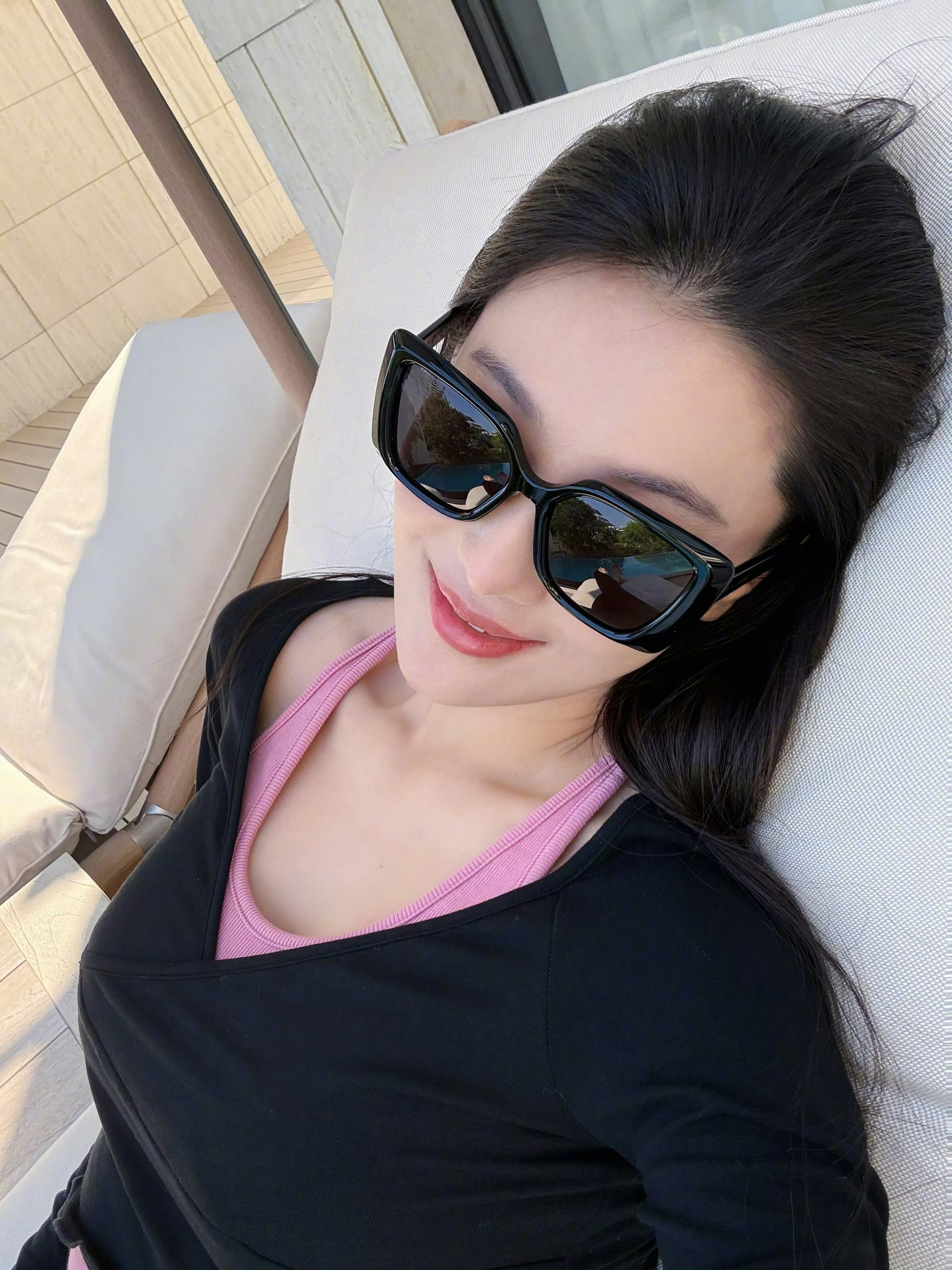 张馨予瑜伽裤造型张馨予因为减肥抵抗力下降