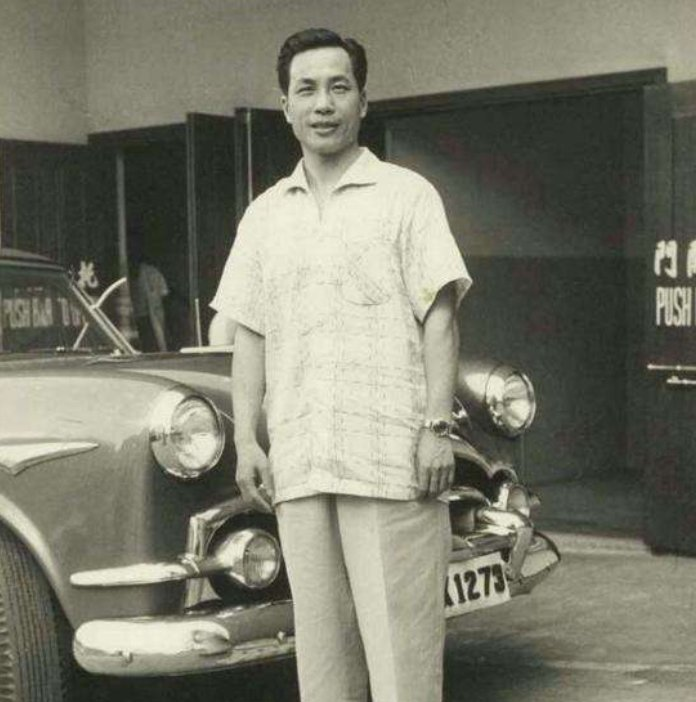 1964年，曹达华在澳门赌场贵宾厅里，“输”掉了3亿身家，按现在来算大概1500