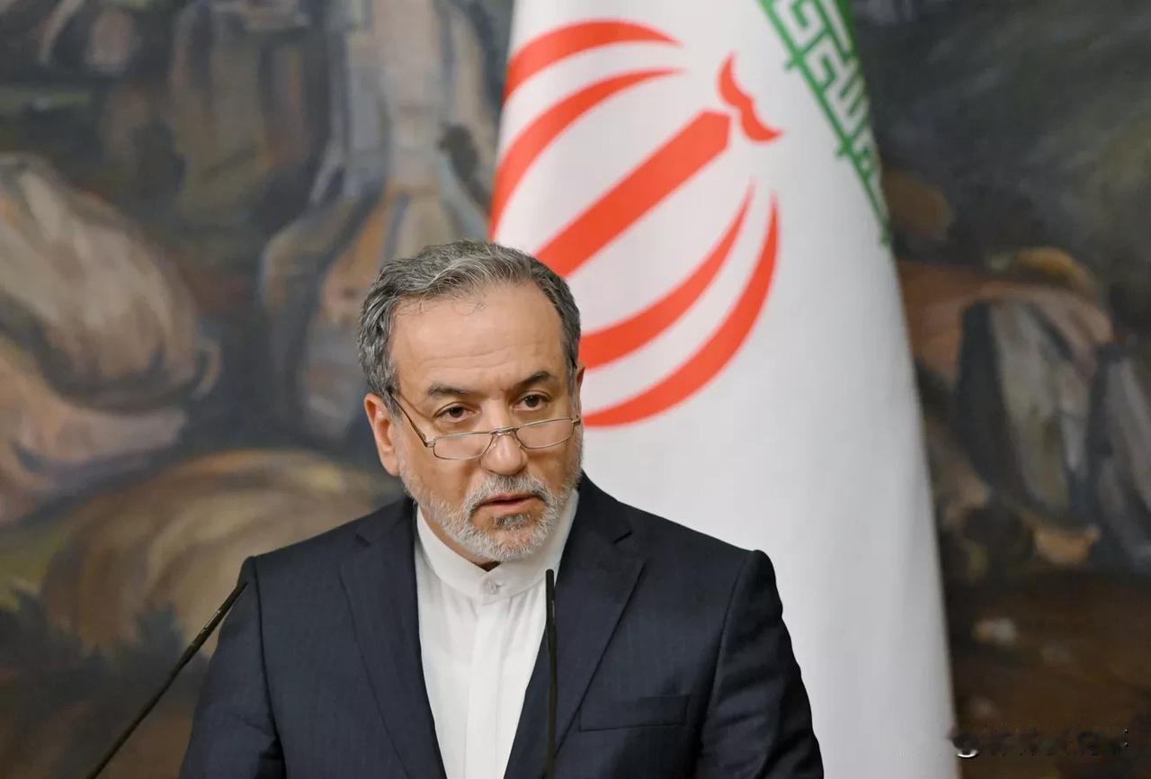 伊朗真让人揪心，太让人失望了！你真没有看错，伊朗这个国家很奇怪，多次被美以忽