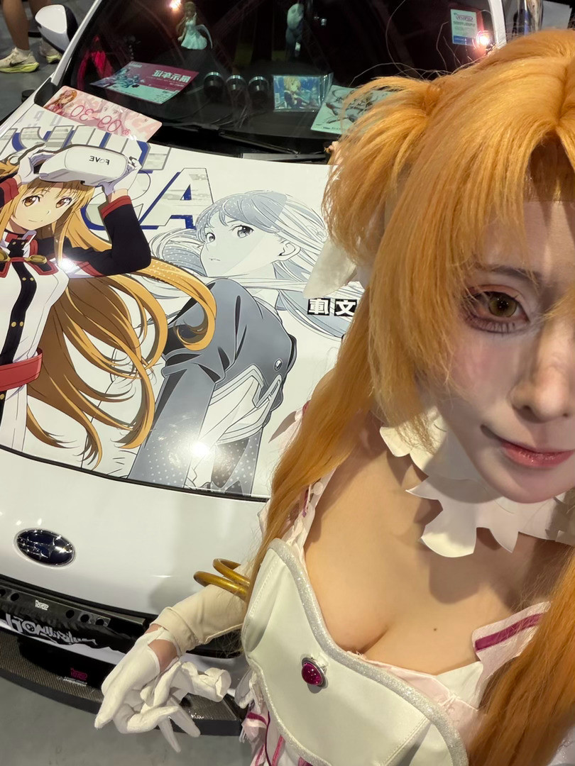 二次元cos大赏亚丝娜刀剑神域这把cos上童年女神了