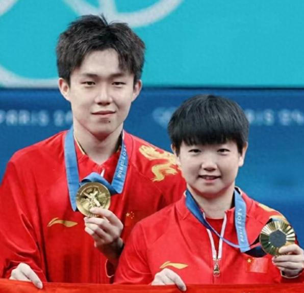 都说孙颖莎跟王楚钦是“天选混双”，但他们两人也不是一上来就实力这么强的。靠的是一