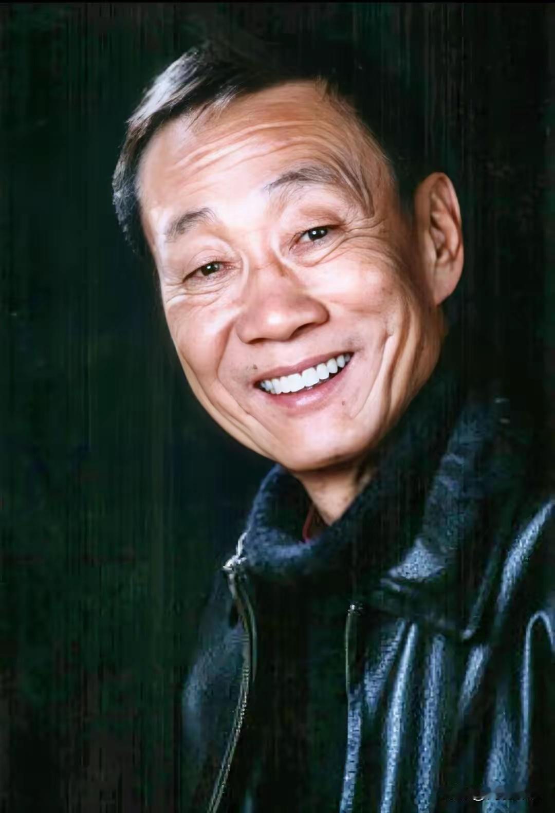 大家还记得这位男演员吗？他今年89岁，土生土长的山西人，毕业于西安交通大学水