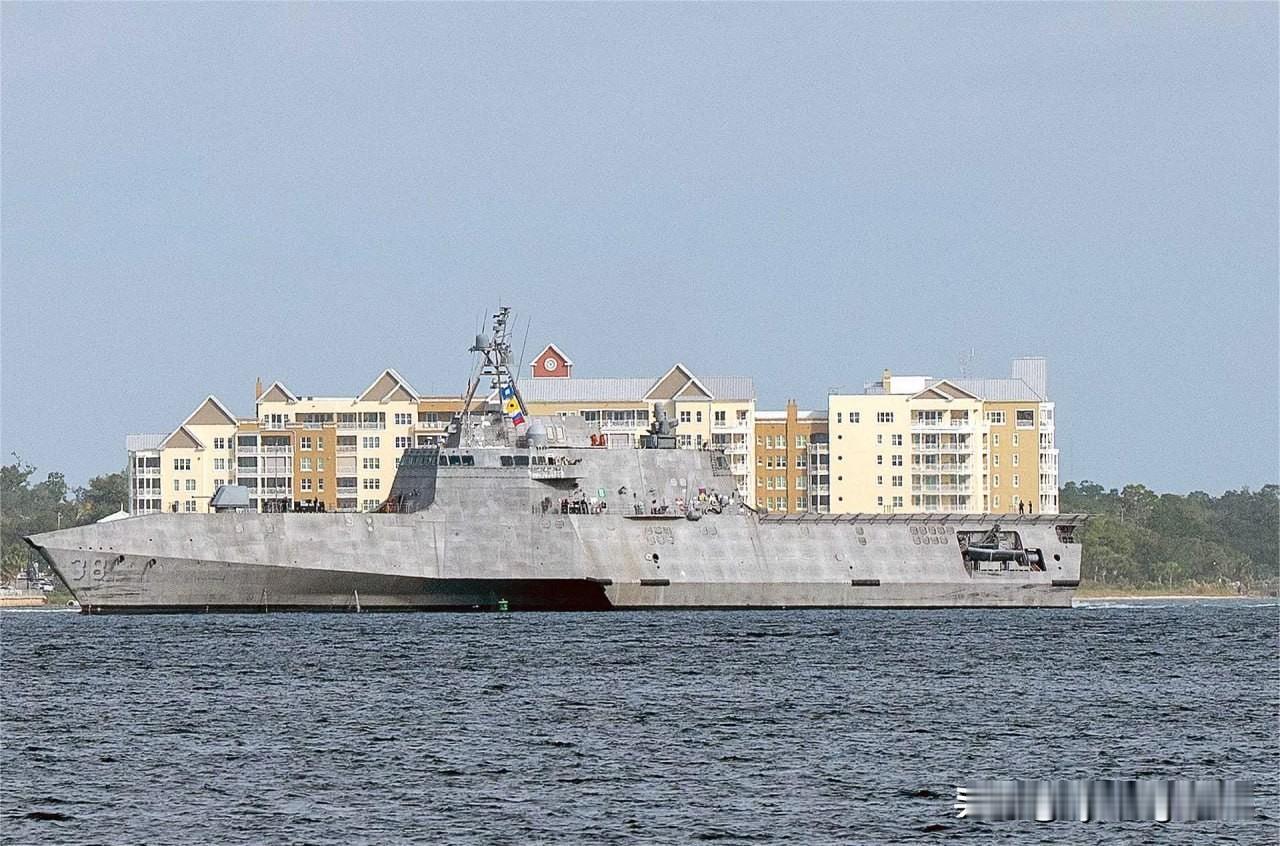 🇺🇸美国海军最后一艘独立级濒海战斗舰“皮埃尔”号正式服役。11月15日