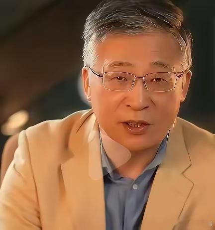一个前央视英语频道主持人，骂一个呼吁取消英语主科的人是“汤家疯”。你以为这是没教