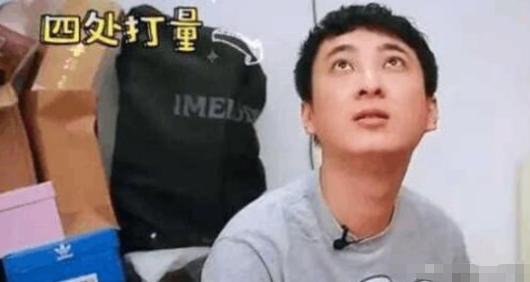 2016年，王思聪跟随节目组到了女嘉宾的家里，看到对方的贫寒，对方说要煮方便面来