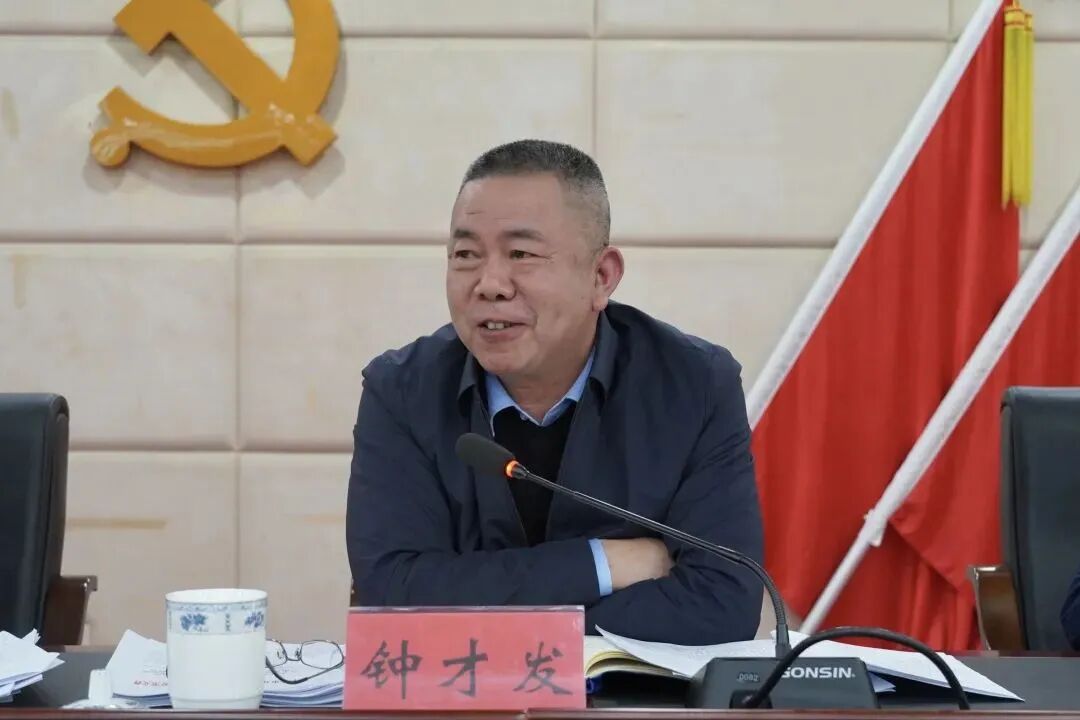 湖南多名官员同日被查, 此前浏阳烟花厂爆炸事故致37人死亡