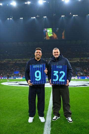 博德闪耀告诉国米，我们的水平相比上赛季是下降的。在意甲还能高居榜首，是因为意甲的