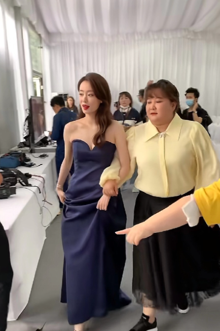 贾玲这才是大女主，想胖就胖，想瘦就瘦，什么好看不好看，自己说了算