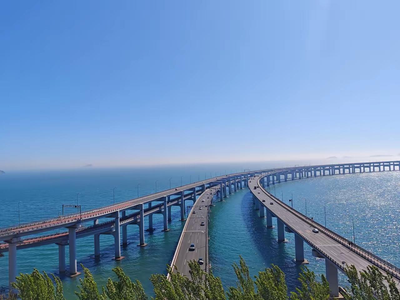 五六月份的市场风向，似乎悄悄往几个硬赛道上靠了。不是瞎猜，看看这些藏着潜力的板块