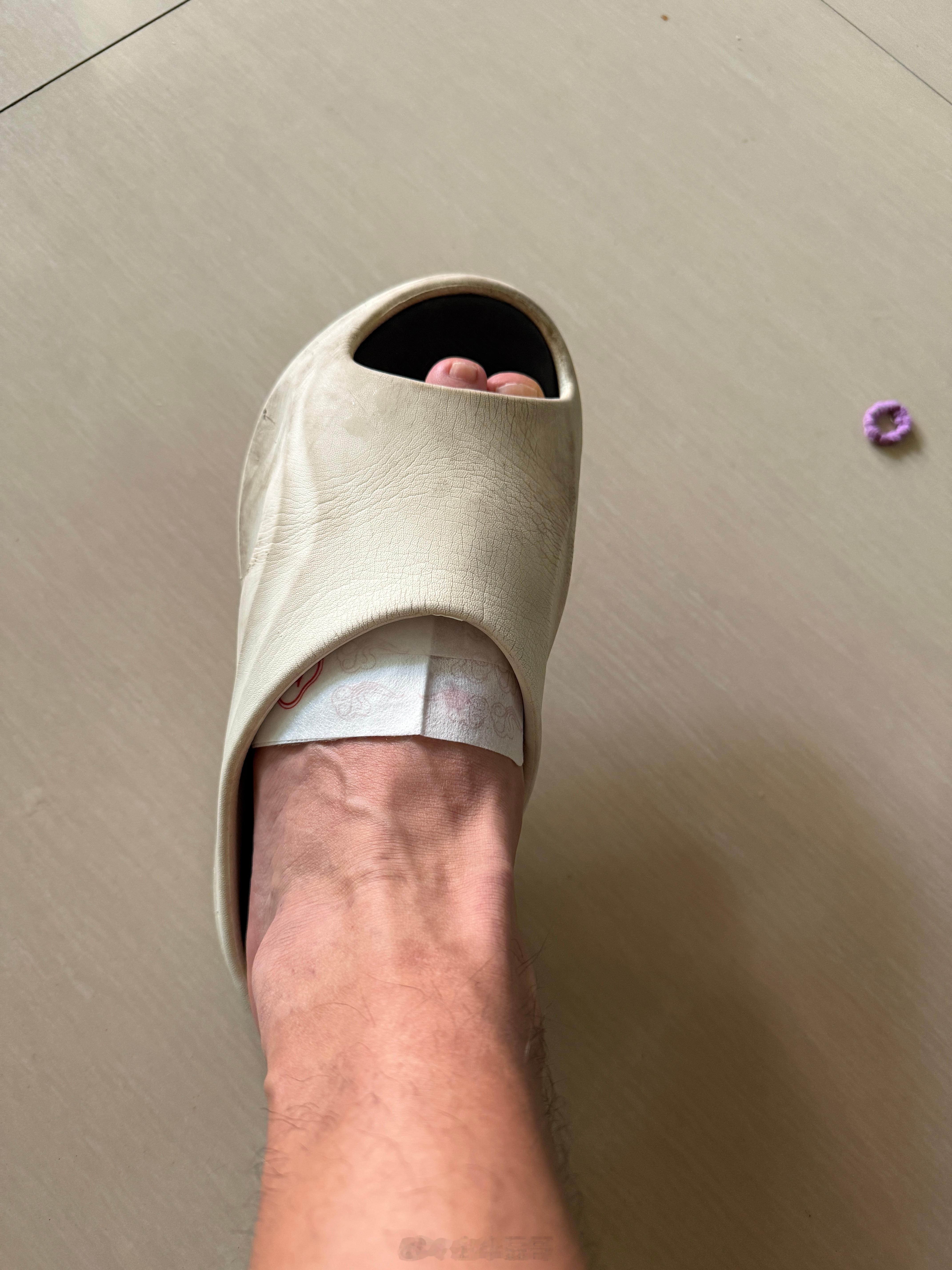 现在正直酷暑，很多家人会给孩子报游泳班，今天就遇到一件事，还是说出来引以为戒。游