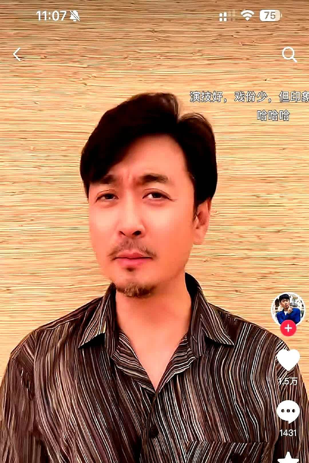 我真的会笑，肖战粉丝到处都是。不过更夸张的是听说有个场务小哥为了能多瞅两眼肖