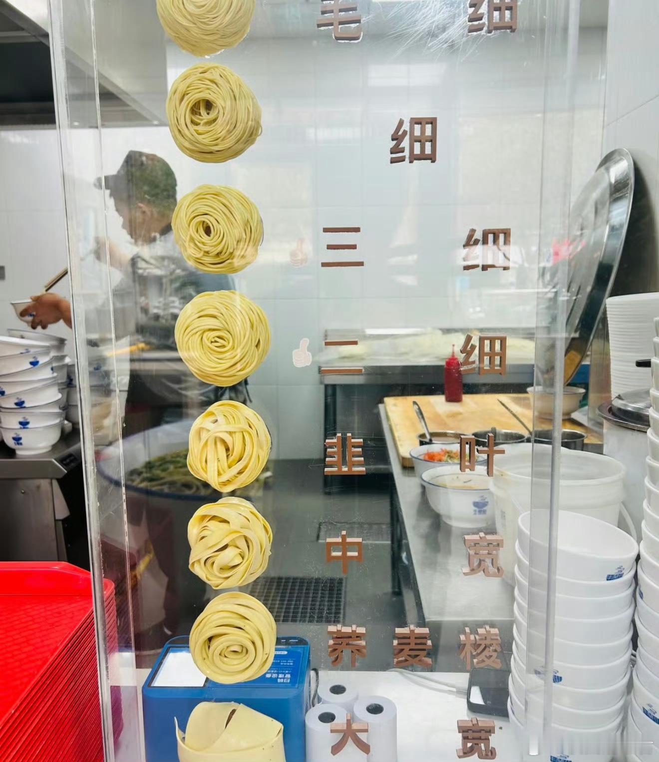 据说，每次吃面选毛细的顾客最多？