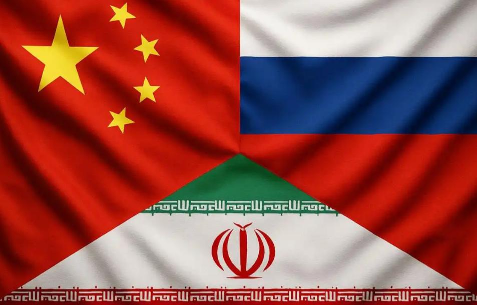 中俄伊铁三角不铁了？伊朗眼看着俄罗斯和美国要私下会谈，就急眼了，生怕美国放开