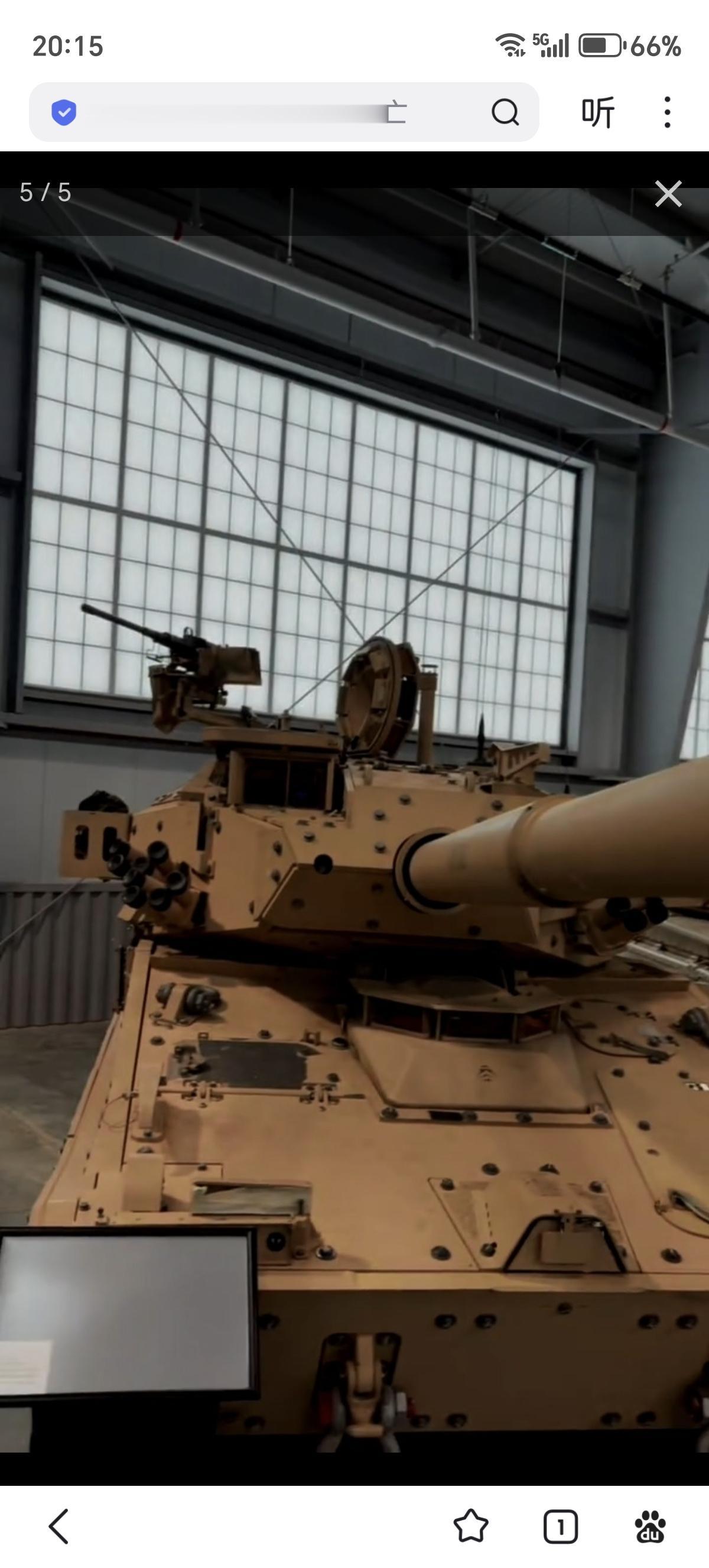 地狱笑话，另一辆XM8轻坦原型车也进入了本宁堡装甲骑兵收藏馆此时父子俩淚眼相