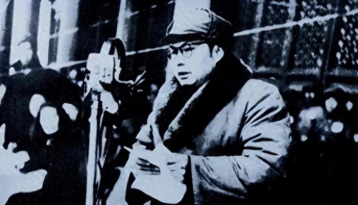 1958年六位元帅相继视察第69军，这位军长身份不凡，他究竟是谁，何以有如此高的