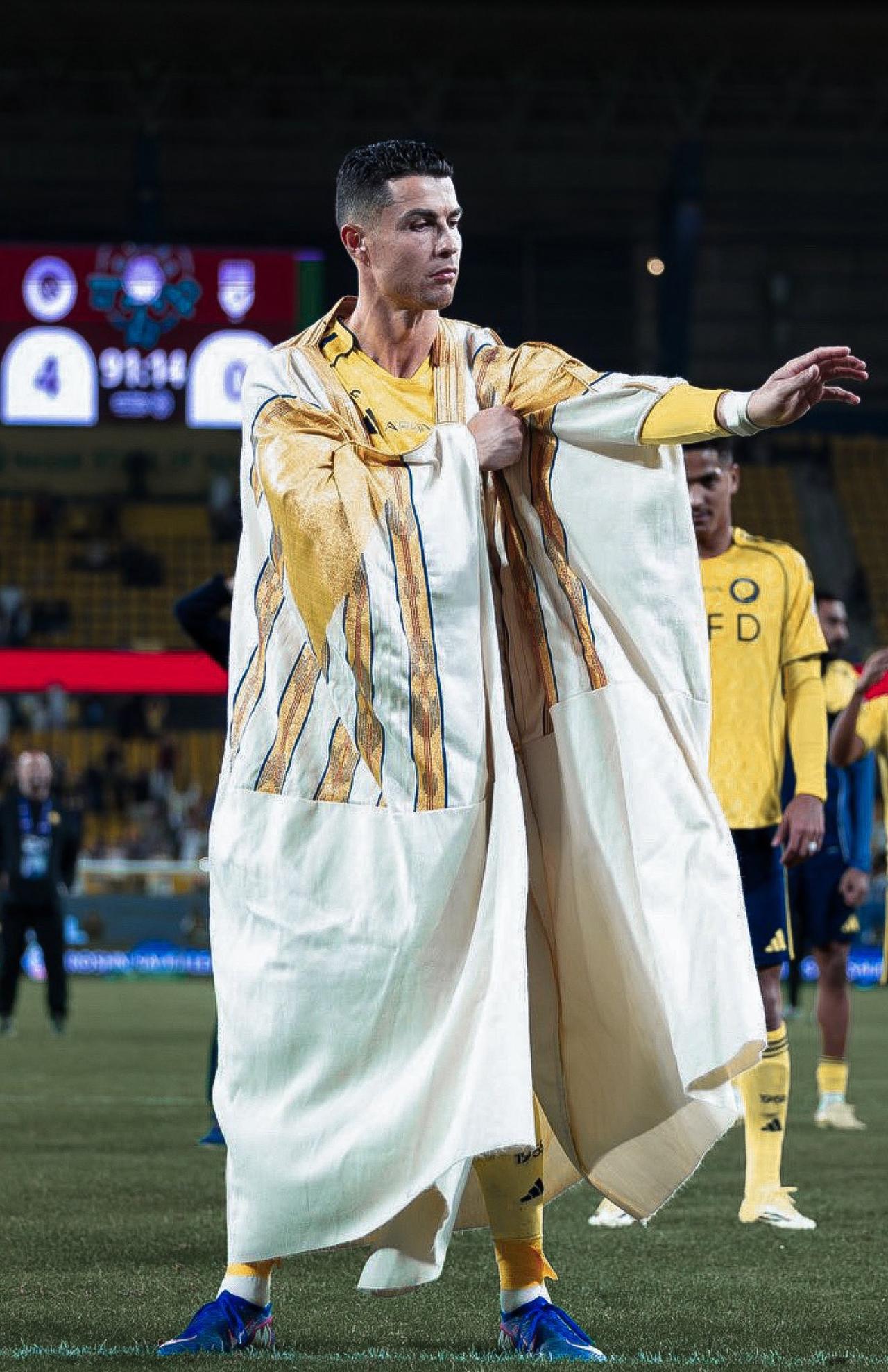 C罗罢赛的效果逐渐体现出来了！利雅得新月1-1被布赖代合作逼平，取得两连平，只