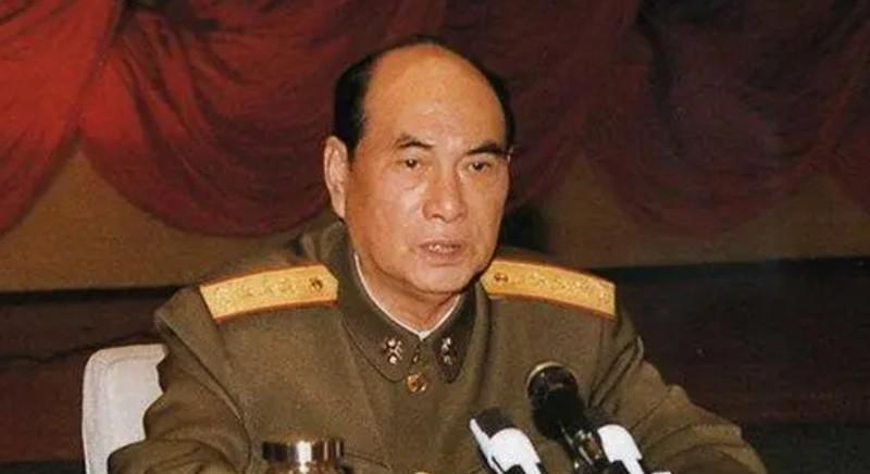 1979年，越南女兵混入我军队伍，并使用了很多阴险手段。为了识别这些女兵，有人提