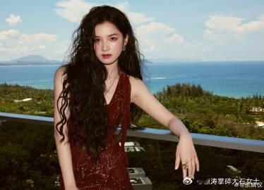 张婧仪度假plog张婧仪live图直出张婧仪发布度假日常，live图直出生图状