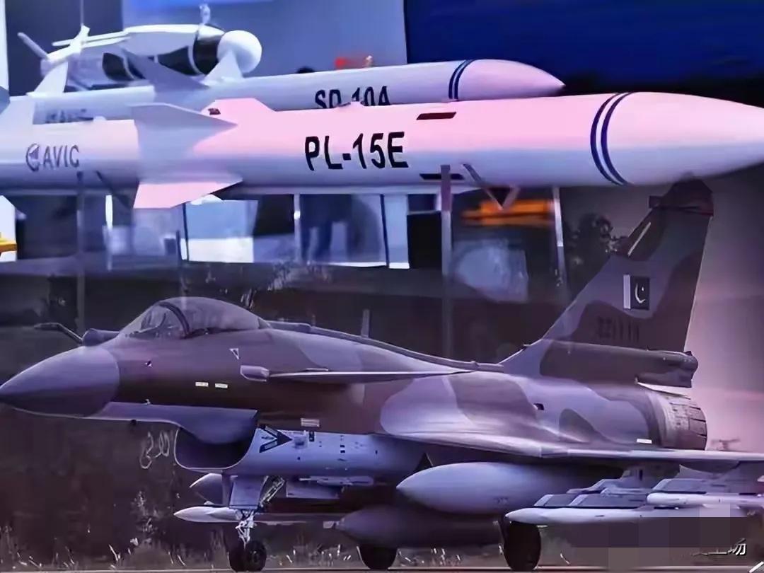 沙特终于发现了，美国靠不住，必须要巴基斯坦歼10，枭龙战机进场保护。沙特看明白了