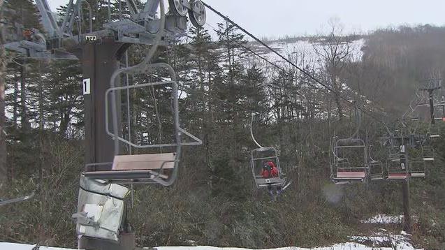 日本滑雪场致命事故：22岁女游客背包被夹拖行身亡