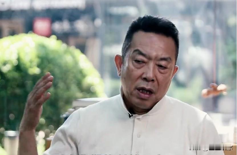 西贝大规模倒闭其实就是看不起公关的下场，一个好的公关真的能起死回生。海底捞当初免