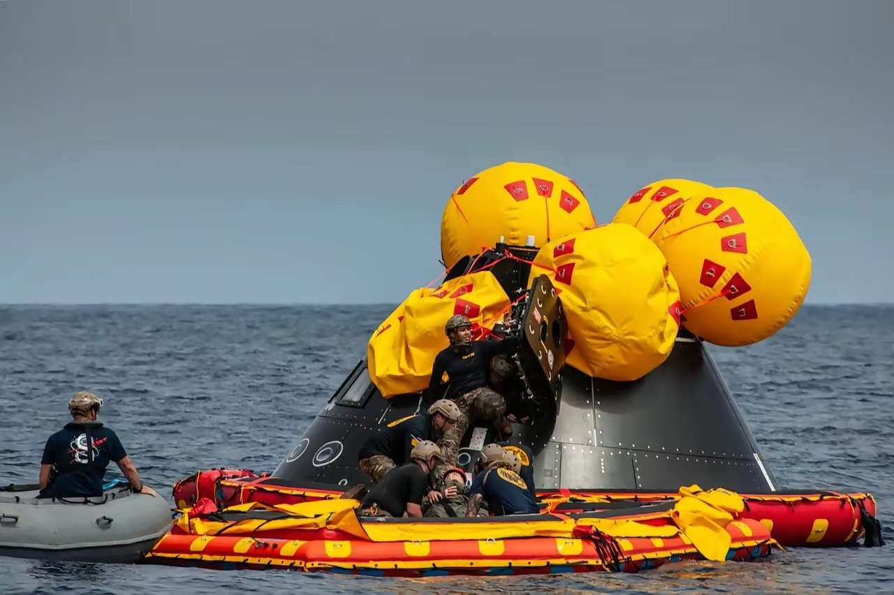 阿斯忒弥斯II号安全返回地球！