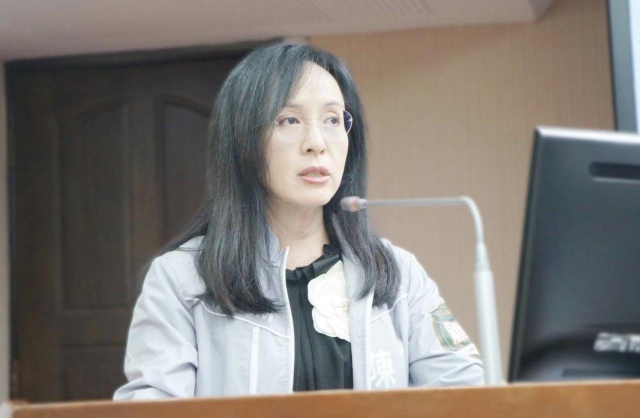 自家人竟公然“打脸”梁文杰，你这发言让农民受伤、委屈了！陆委会副主委梁文杰日