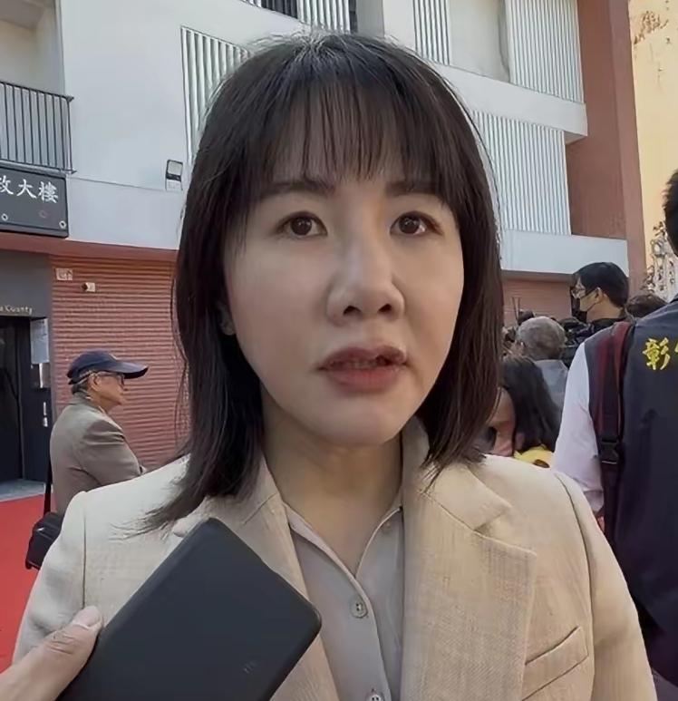 国民党在彰化县长人选上的做法真是越来越让人看不懂了，作为目前民调最高且参选意愿非