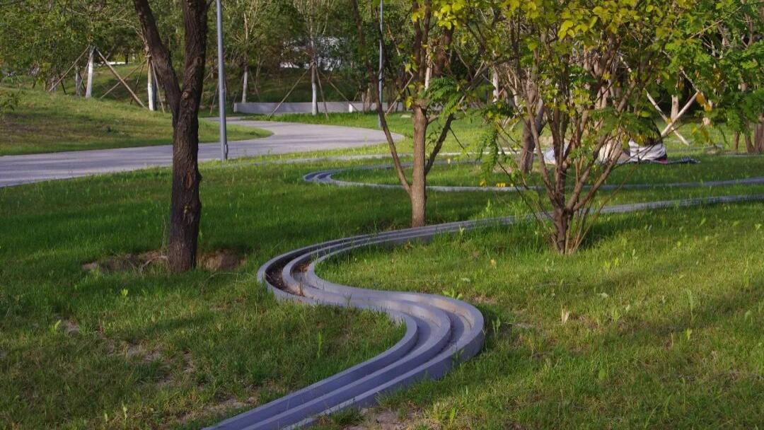 温榆河公园的四驱车跑道：中登的快乐回忆