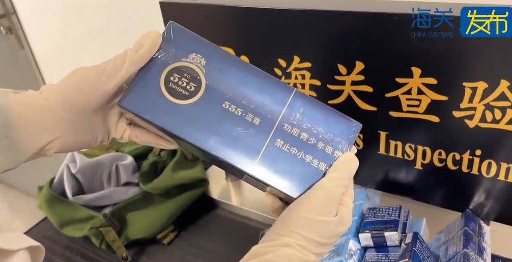 口味太重了！上海宝山海关在入境邮轮检查时，截获了一宗特大走私案。事情发生
