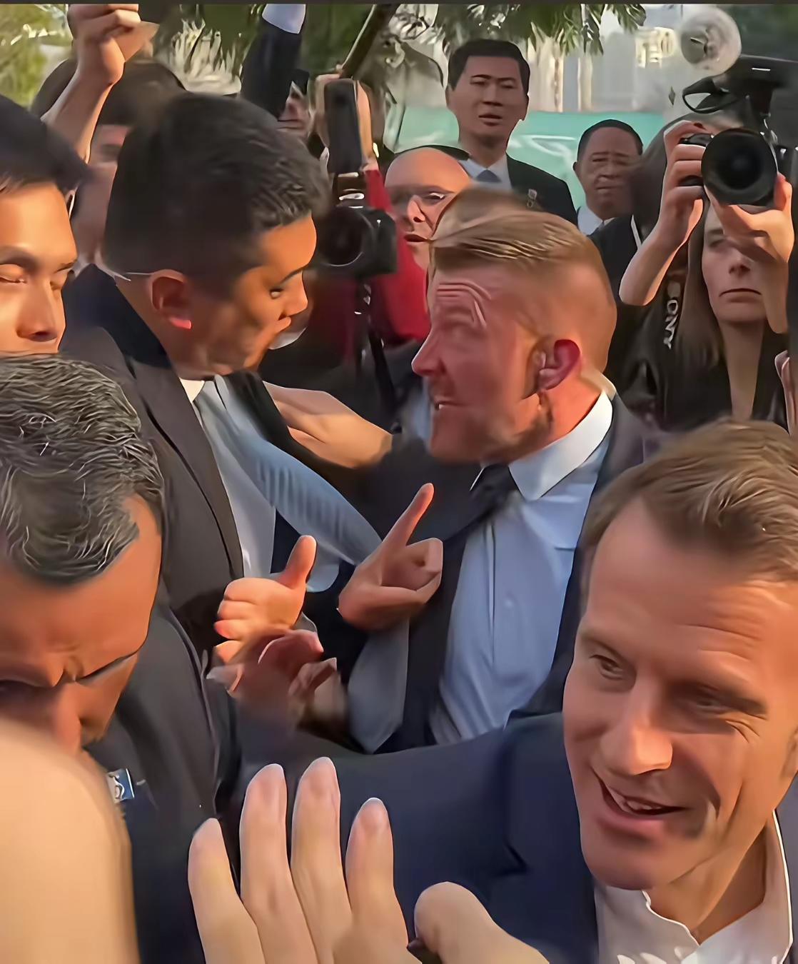 “这里是中国，不是法国！”保镖一句话，道出主场底气最近一段保镖对话火了——外宾