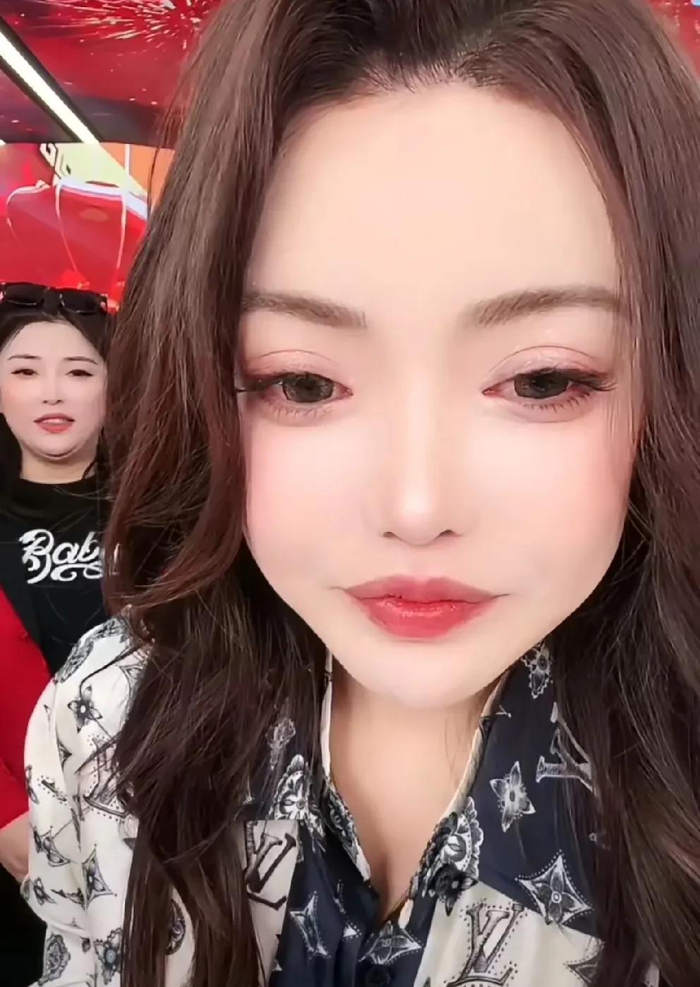 阿宇分析蛋蛋不是富二代，他得给公司赚钱！他在辛选得交巨额