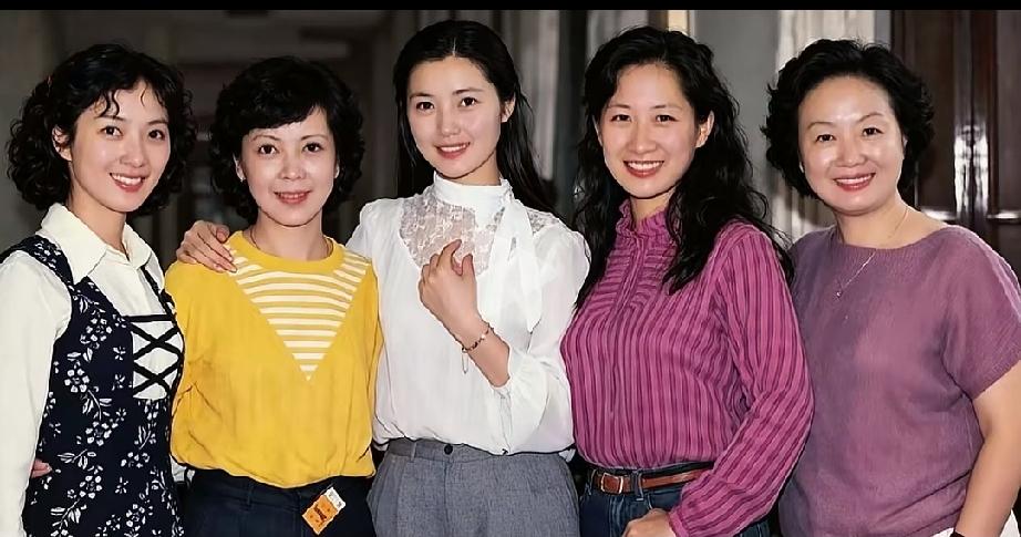 这几位是上世纪七八十年代家喻户晓的知名演员，能认出她们的人，如今恐怕都已年逾七旬