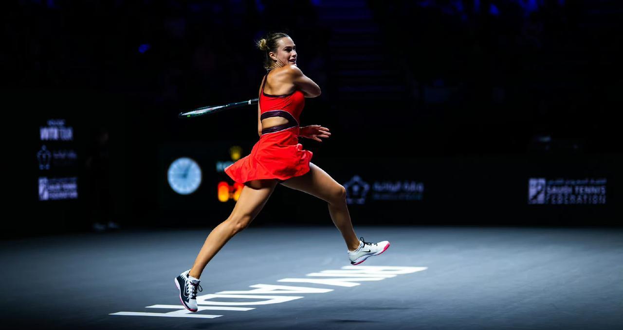 一觉醒来，萨巴伦卡赢了阿曼达晋级决赛了！回看了比赛，真的精彩绝伦，决赛都不一定