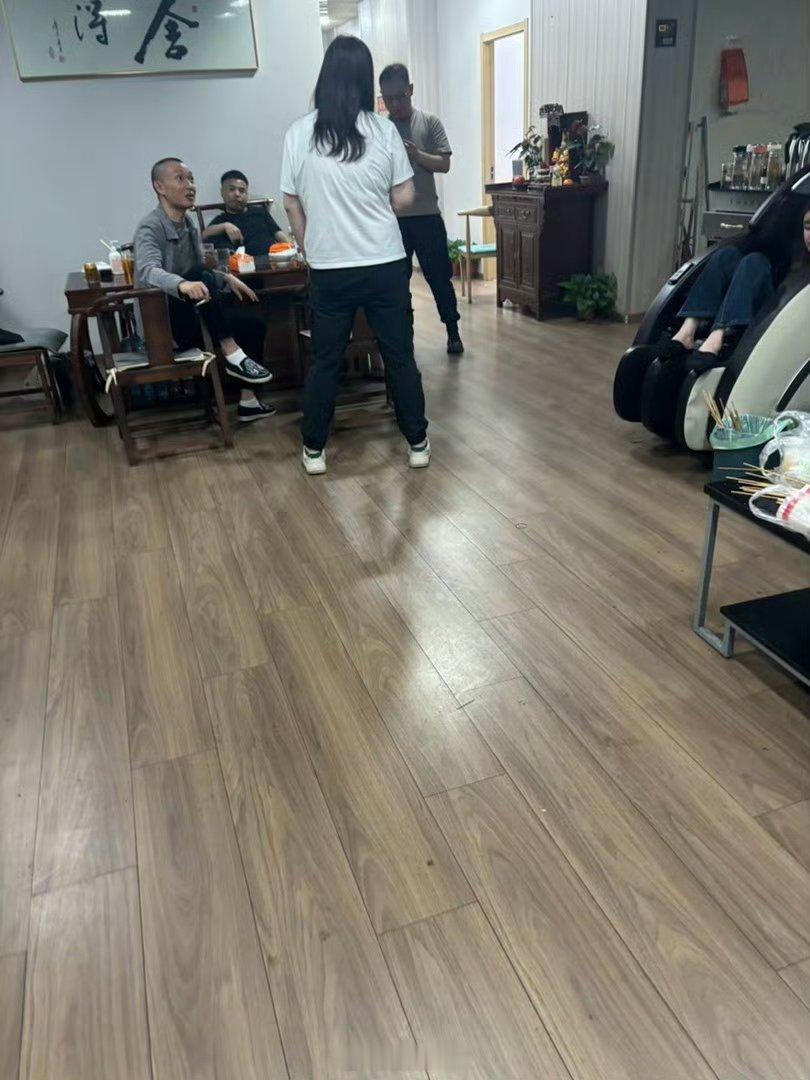 西安西安身边事百度贴吧西安爆料近日有民众反应称:西安市雁塔区长延堡街道长安