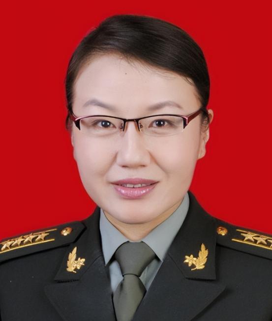 “一定是有叛徒在我们中间，不然仅仅以中国女人脑子，又怎么能这么快判断出我们的飞行