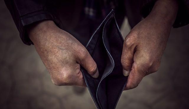 终于有人说出了大实话！新加坡前外长杨荣文说：不要看美国动不动就威胁中国、制裁中国