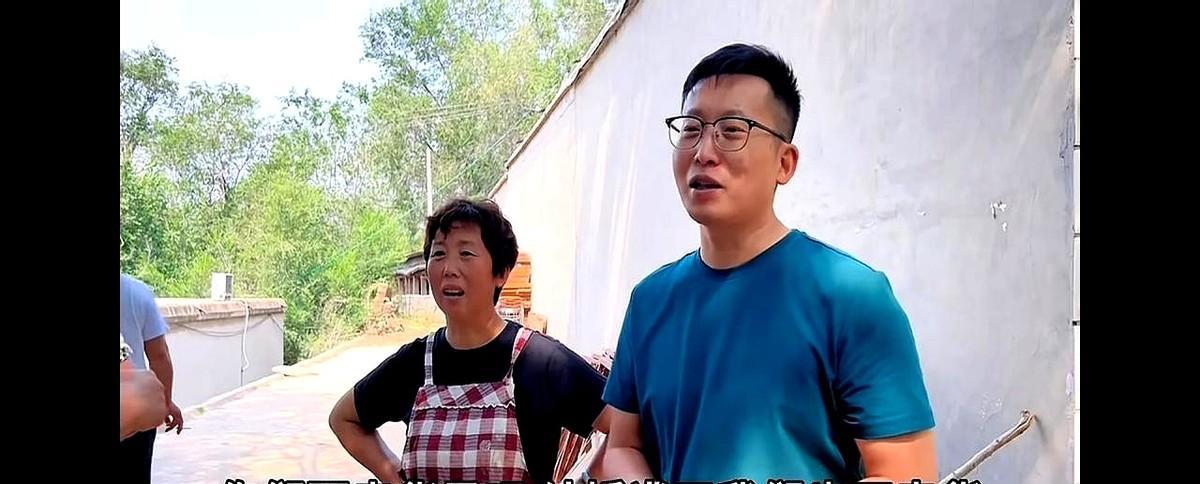 农哥为啥对外宣称在聪聪结婚当天不直播了？原来是因为之前在小红婚礼上直播被罚款了