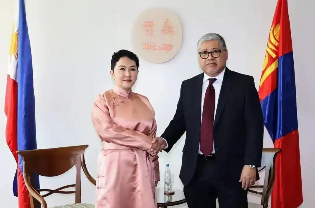 蒙古国外长巴特策策格访问菲律宾，支持菲律宾海洋权益后，蒙古国的煤炭出口就开始大幅