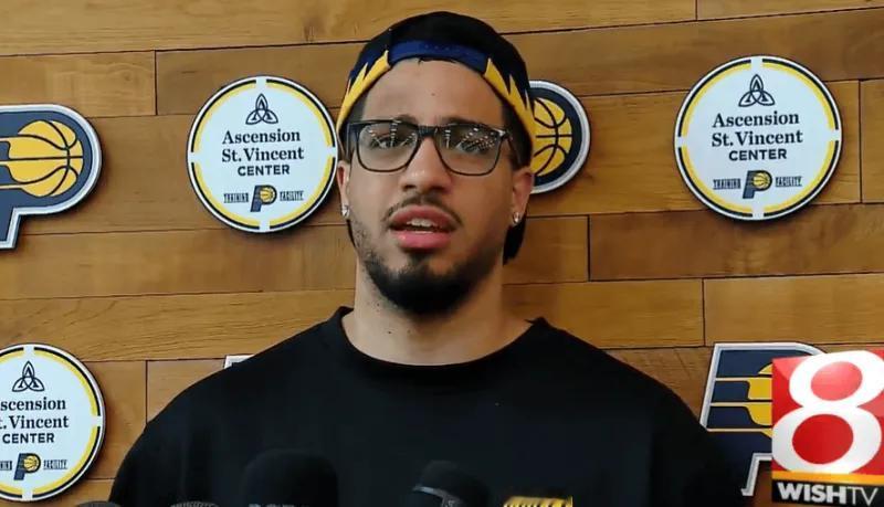 哈利：带状疱疹让我掉了部分眉毛，吃了大量药物也没能解决04月14日讯，近日，在