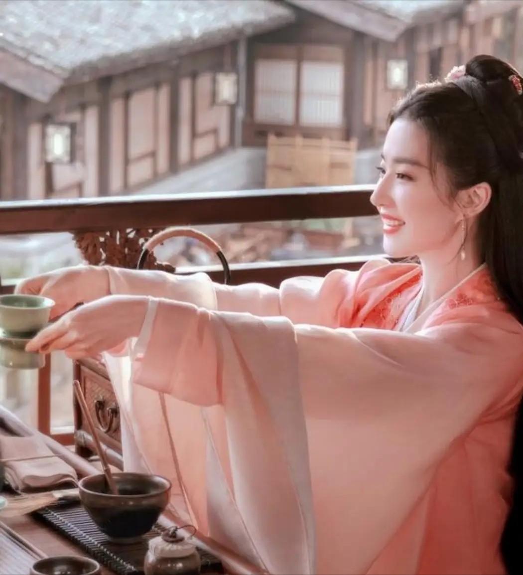 元朝文学家姚燧76岁时，和侍奉他沐浴的侍妾发生了关系。第二天，侍妾说：“您已年迈