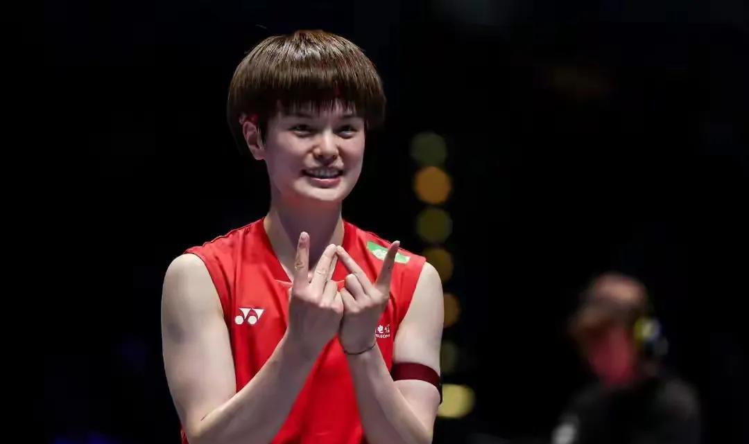 羽毛球世锦赛第二天比赛结束中国大获全胜，女单王祉怡，韩悦，高昉洁全部获胜，女双谭