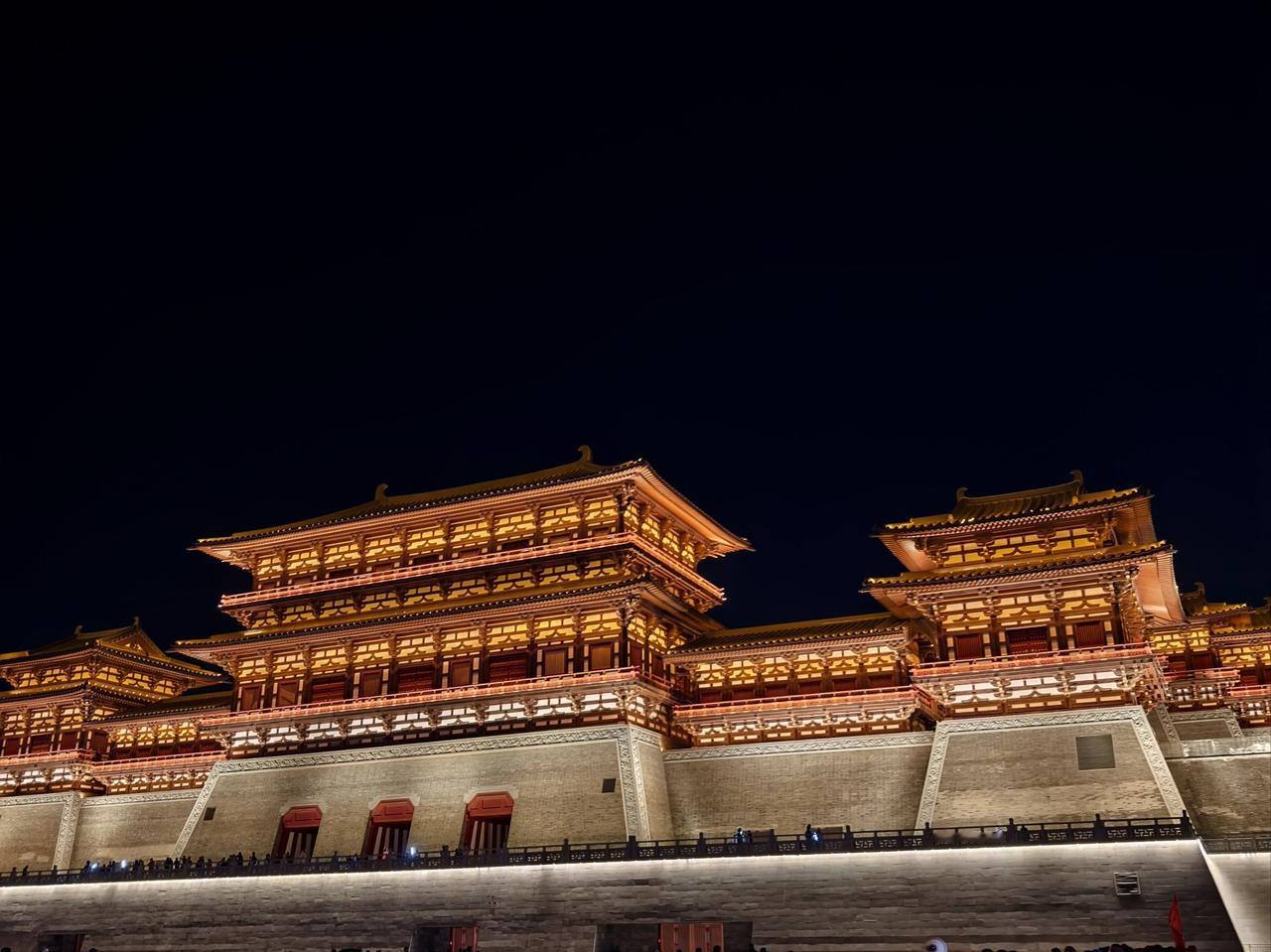刚看到消息，又一人落马，好象属于什么安什么部的，己退休，似乎叫高什么。这里应该