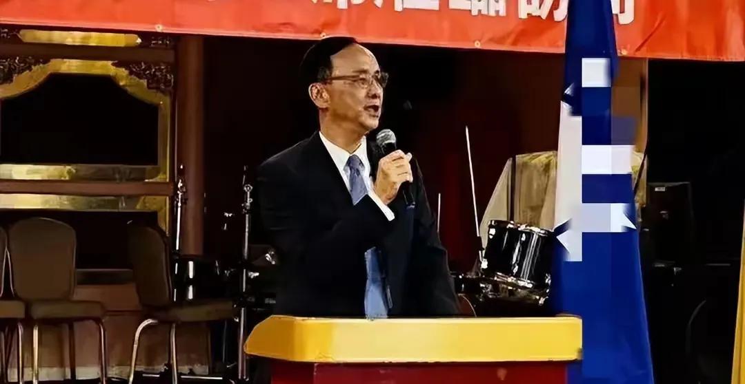 朱立伦想连任国民党党主席，必须保护叶元之不被罢免，因为民进党发动的大罢免，新北板