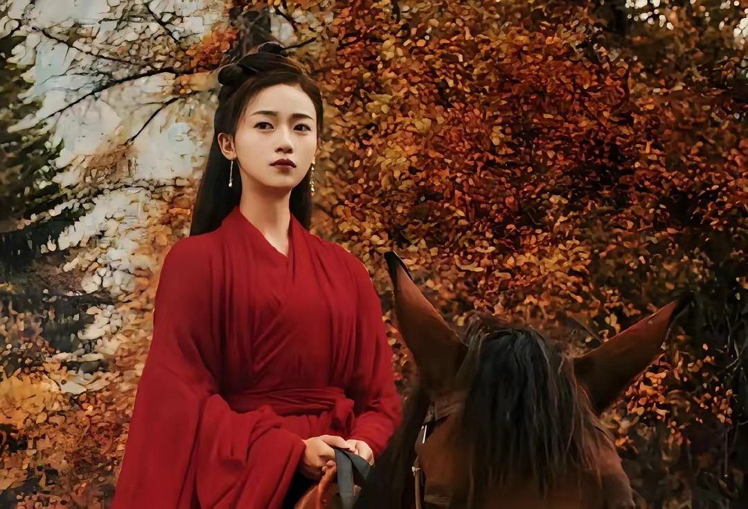 于正投资3亿的剧《梦回朝歌》，这部剧估计有生之年都无法播出了。男主已经塌房，还涉