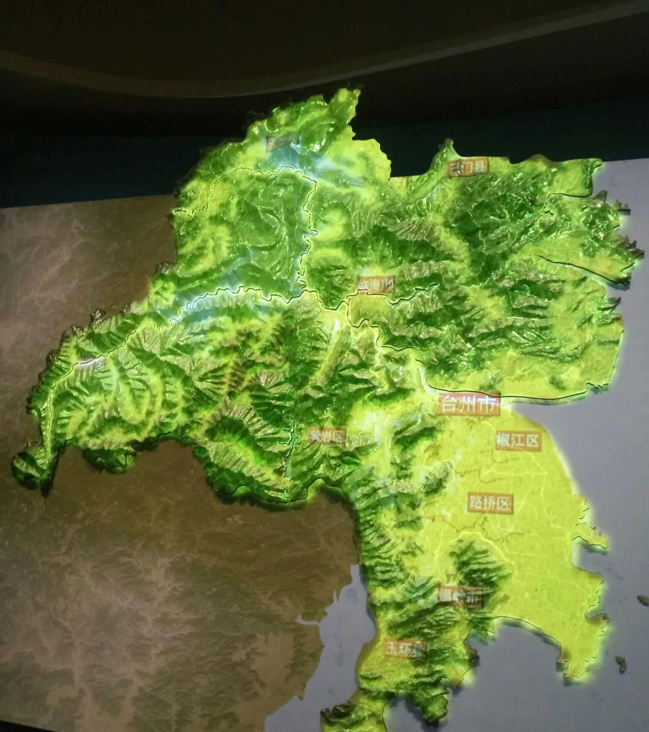 如果论浙江省内谁是最散装的地市，那这个地市一定是台州！首先你看很多外地游客去台