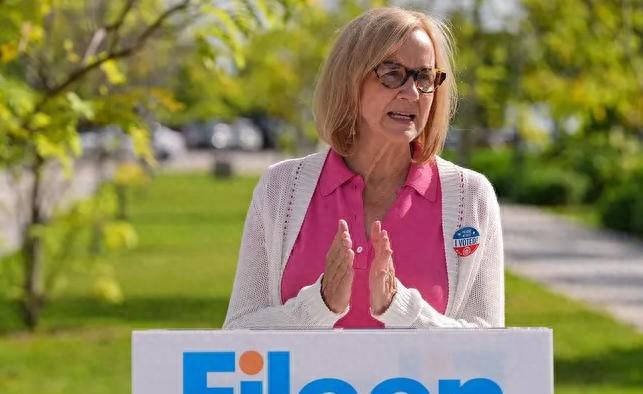 特朗普又败了！连续失败暗藏大危机，他今天火力全开，3年后或遭彻底清算！新华社