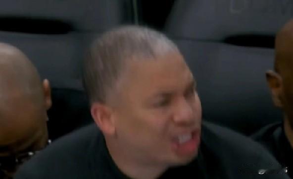 坚持！泰伦卢谈快船四连败：“关键时刻，我们有一些机会没有把握住。”“最后