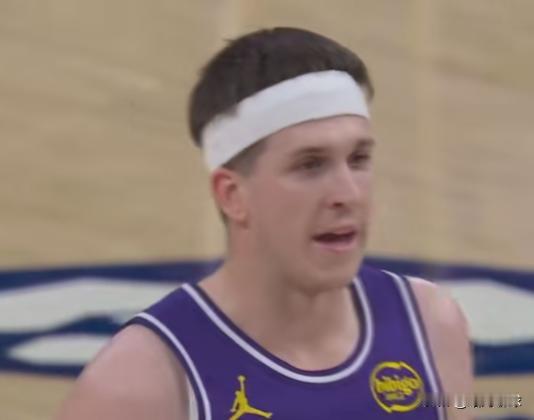 数据不会说谎！！！湖人今天逆转取胜的最大功臣是这5位替补球员！！！里夫斯：替