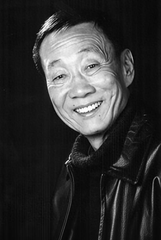 老戏骨戈治均逝世, 65岁拿下影帝, 曾出演《大宋提刑官》《白鹿原》等